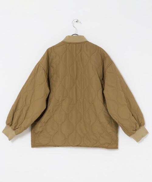 FORK&SPOON（フォークアンドスプーン）の「FORK&SPOON　SORONAリバーシブルブルゾン（ブルゾン・レディース・ベージュ/カーキ/ブラック・1）」の18枚目の写真