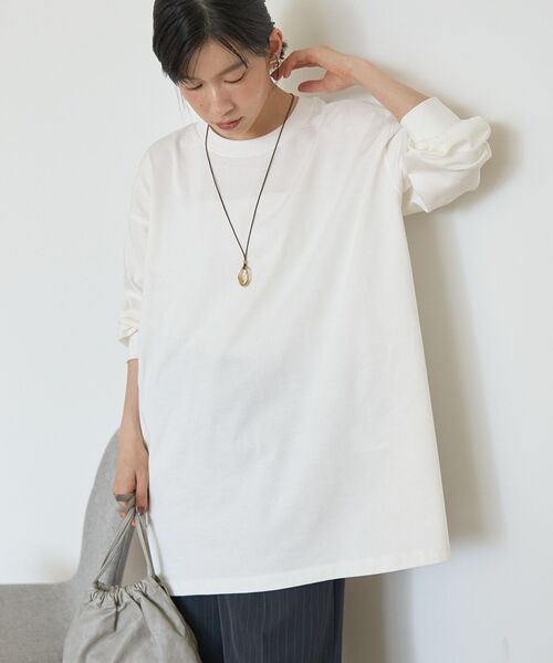 AMERICAN HOLIC(アメリカンホリック)の「コットンロング丈プルオーバー(Tシャツ/カットソー・レディース・オフホワイト/チャコールグレー/ブラック・FREE)」の21枚目の写真
