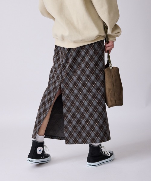 AO2（アオズ）の「バイヤスチェック バックスリットスカート（スカート・レディース・ネイビー/ブラウン/ブルー・FREE）」の10枚目の写真