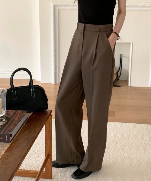 by muni:r（バイ ムニール）の「【低身長/高身長/サイズ展開有/5色展開】ピンタックワイドスラックス（スラックス・レディース・ブラウン/チャコールグレー/ブラック/ライトベージュ/ライトグレー・M-Regular/M-Long/S-Long/S-Regular）」の7枚目の写真