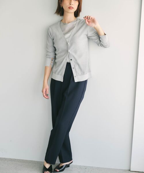STRATA(エストラータ)の「ナローベルトタックテーパードパンツ 【低身長・小柄女性】(その他パンツ・レディース・ベージュ/ネイビー/ブラウン・XS/S)」の14枚目の写真