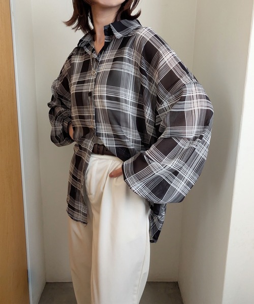 styiro（スタイロ）の「シースルーチェック柄ブラウスシャツ（シャツ/ブラウス・レディース・ベージュ/ブラック/ブルー/レッド・FREE）」の16枚目の写真