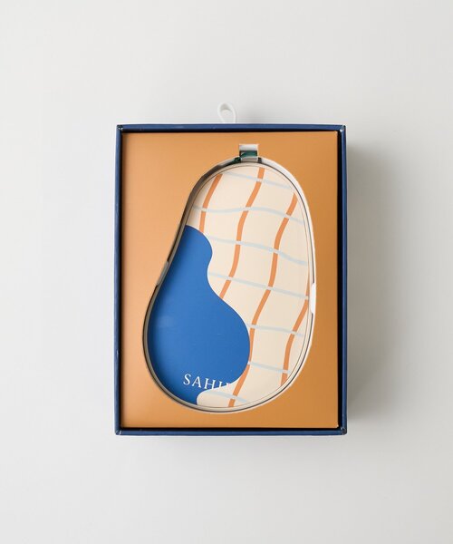 BIRTHDAY BAR（バースデイバー）の「【SAHIR サヒール】Handwarmer Curve　充電式カイロ（生活家電・レディース・オレンジ/ネイビー・0）」の3枚目の写真