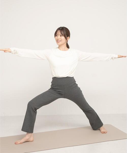 URBAN RESEARCH Sonny Label（アーバンリサーチサニーレーベル）の「SLAB　Tuckdesign PullOver（Tシャツ/カットソー・レディース・ライトブルー/ブラック/オフホワイト・FREE）」の10枚目の写真