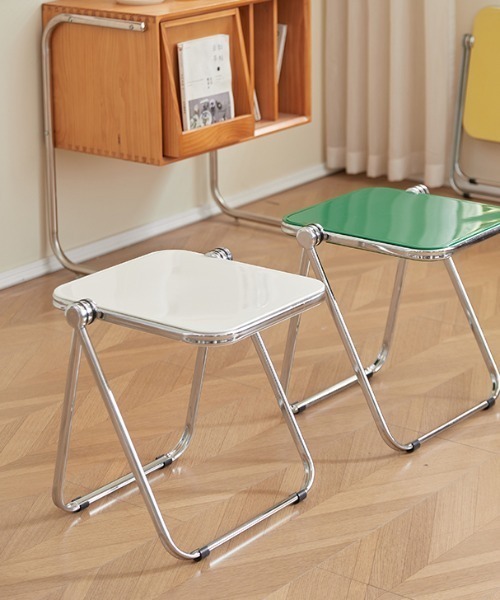 Made in I(メイドインアイ)の「Folding modern acrylic side table(家具・レディース・ホワイト/レッド/ブラウン/グレー/クリア/ブラック・FREE)」の11枚目の写真