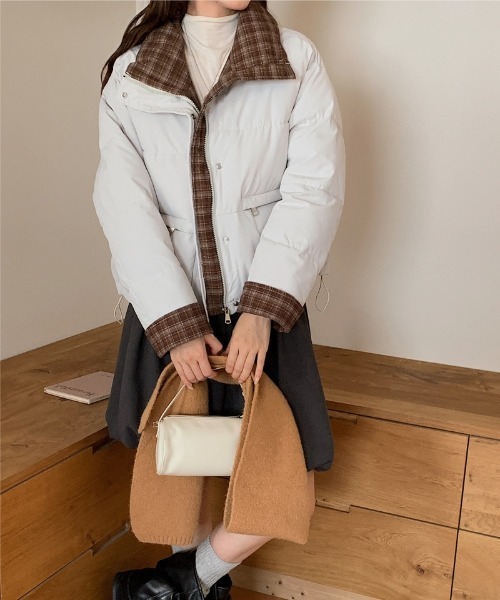 Ritzy(リッツィー)の「チェック柄切り替え エコダウンジャケット(ダウンジャケット/コート・レディース・ブラウン/ホワイト/ワイン/サックスブルー/ブラック・L/M)」の6枚目の写真