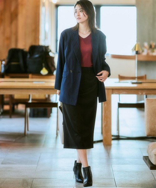 7days Life Styling（セブンデイズライフスタイリング）の「【あったか裏起毛】タブ付きミディ丈スカート（しわになりにくい・ストレッチ）<大きいサイズ有>（スカート・レディース・ブラック/ブラック系・S/M/L/LL/3L/4L）」の4枚目の写真