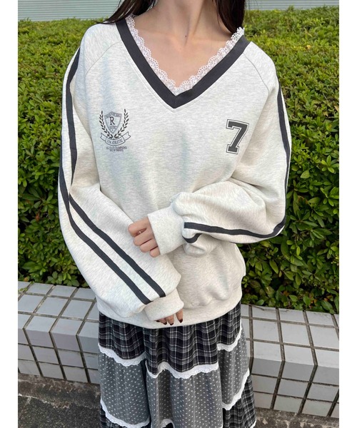 WC（ダブル シー）の「レースネックライン2ラインスウェット（スウェット・レディース・アイボリー/ネイビー・FREE）」の2枚目の写真