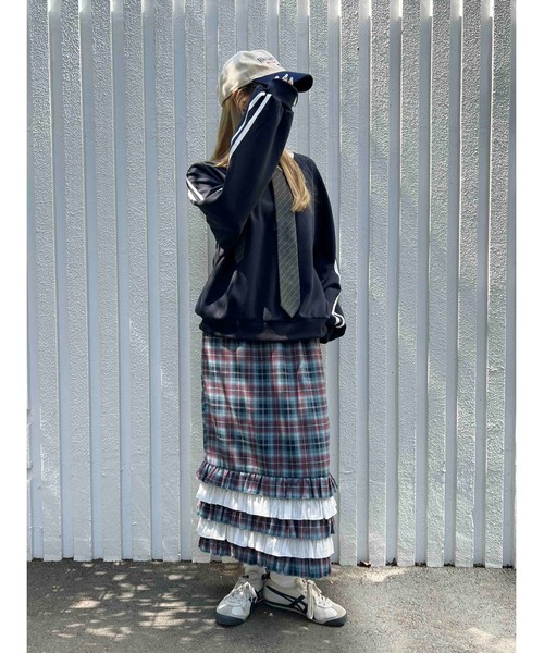 WC（ダブル シー）の「レースネックライン2ラインスウェット（スウェット・レディース・アイボリー/ネイビー・FREE）」の21枚目の写真