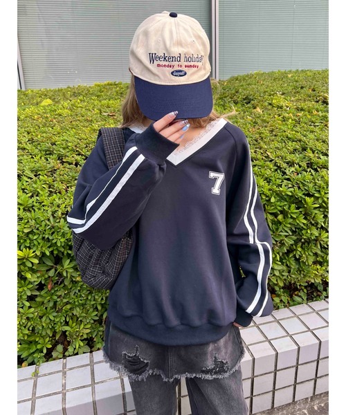 WC（ダブル シー）の「レースネックライン2ラインスウェット（スウェット・レディース・アイボリー/ネイビー・FREE）」の15枚目の写真