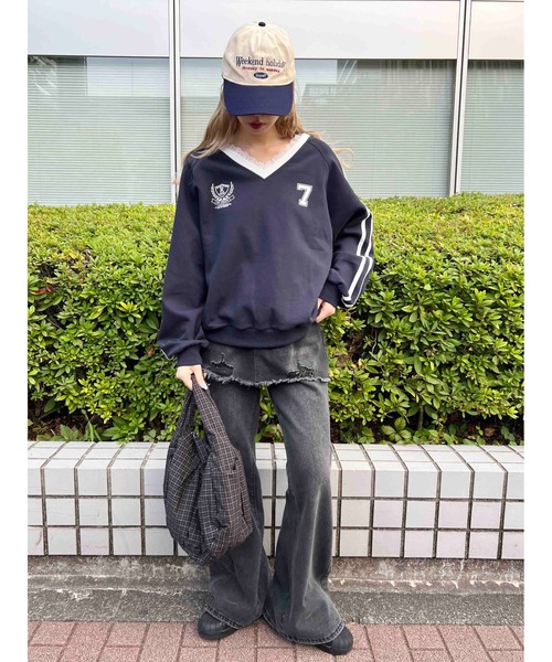 WC（ダブル シー）の「レースネックライン2ラインスウェット（スウェット・レディース・アイボリー/ネイビー・FREE）」の17枚目の写真