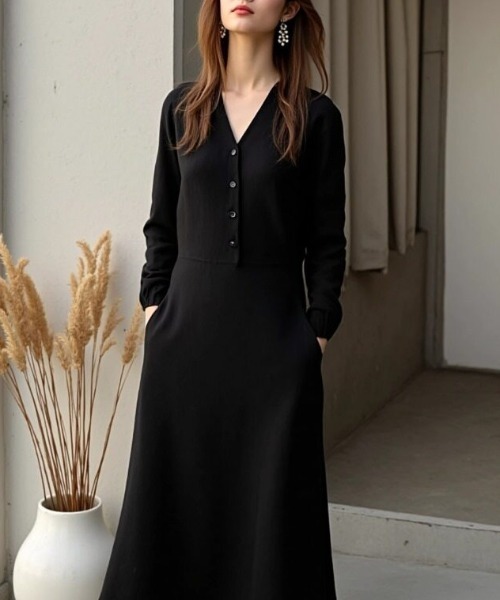 cammie（キャミー）の「コーデユロイデザインワンピース（ワンピース・レディース・ブラック/ベージュ・M/L）」の2枚目の写真