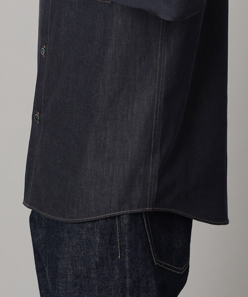 COMME CA MEN(コムサメン)の「デニムライク レギュラーカラーシャツ(シャツ/ブラウス・メンズ・ネイビー/ブラック・M/S/L)」の6枚目の写真