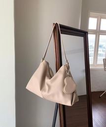 NuNuNa（ヌヌナ）の「【NuNuNa】ミニポーチ付き  ミディアム 三日月ショルダーバッグ（ショルダーバッグ）」