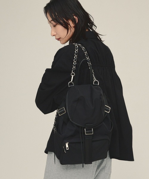 eL(エル)の「【eL】Chain Backpack/598137(バックパック/リュック・レディース・ブラック/カーキ・FREE)」の1枚目の写真