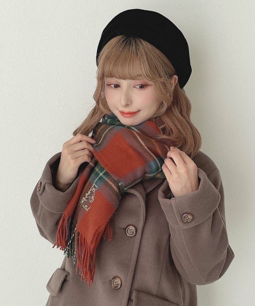 F i.n.t(フィント)の「テディベア刺繍入りチェックストール(ストール/ショール・レディース・ラベンダー/レンガ/ブルー・FREE)」の7枚目の写真