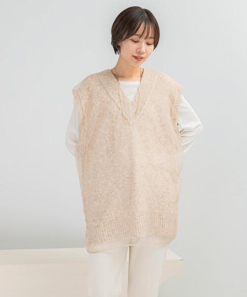 URBAN RESEARCH ROSSO WOMEN（アーバンリサーチ　ロッソ）の「CHIGNON　リバーオーガンドッキングベスト（ベスト・レディース・グレー/ベージュ・FREE）」の2枚目の写真