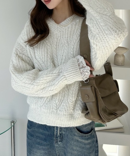 セール】Vネック ビック ケーブル ラメ レースドッキング ニット