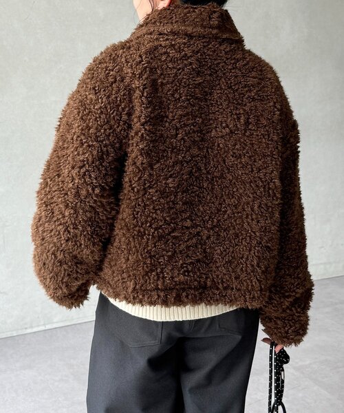 U.S. POLO ASSN.（ユーエスポロアッスン）の「【U.S. POLO ASSN.】ファージャケット（ブルゾン・レディース・グレイッシュベージュ/アイボリー/ブラウン/ホワイト系その他・SMALL/MEDIUM）」の11枚目の写真