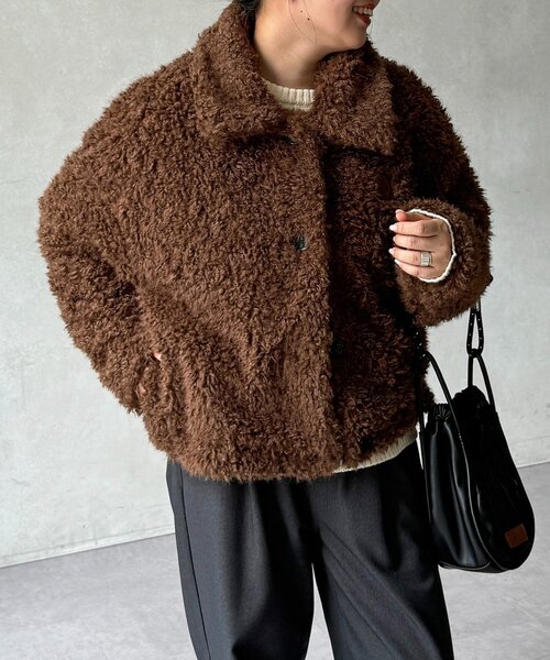 U.S. POLO ASSN.（ユーエスポロアッスン）の「【U.S. POLO ASSN.】ファージャケット（ブルゾン・レディース・グレイッシュベージュ/アイボリー/ブラウン/ホワイト系その他・SMALL/MEDIUM）」の13枚目の写真