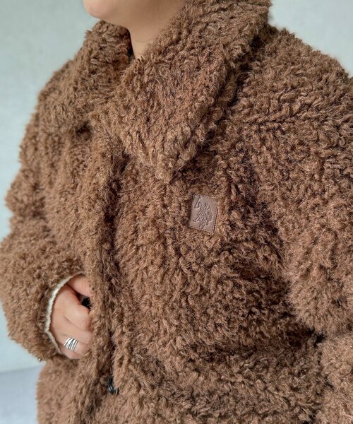 U.S. POLO ASSN.（ユーエスポロアッスン）の「【U.S. POLO ASSN.】ファージャケット（ブルゾン・レディース・グレイッシュベージュ/アイボリー/ブラウン/ホワイト系その他・SMALL/MEDIUM）」の16枚目の写真