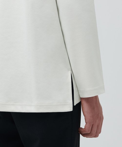 MUSINSA STANDARD（ムシンサスタンダード）の「ポンテクルーネック長袖Tシャツ [ダスティクリーム]（Tシャツ/カットソー・メンズ・その他・SMALL/MEDIUM/LARGE）」の6枚目の写真