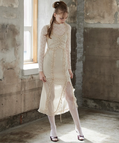 etre loin（エトルワン）の「Frill slit cami dress（ワンピース・レディース・ブラック/ホワイト/ベージュ・M）」の3枚目の写真