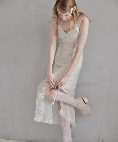 etre loin（エトルワン）の「Frill slit cami dress（ワンピース・レディース・ブラック/ホワイト/ベージュ・M）」の6枚目の写真