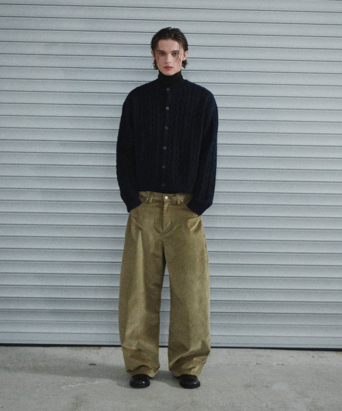 GLW(ジーエルダブリュ)の「ベルベットコーデュロイカーブパンツベージュ(その他パンツ・レディース・その他・MEDIUM/LARGE/SMALL)」の7枚目の写真