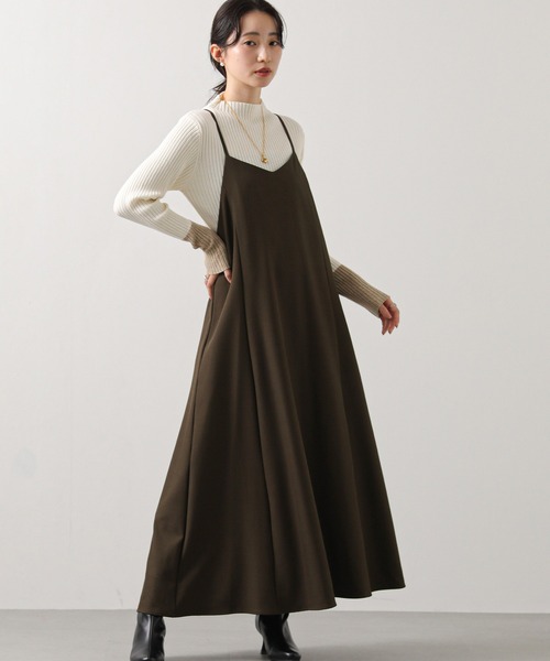 Gready Brilliant（グレディブリリアン）の「パネルフレアキャミワンピース（ワンピース・レディース・ブラック/ブラウン・36/38）」の2枚目の写真