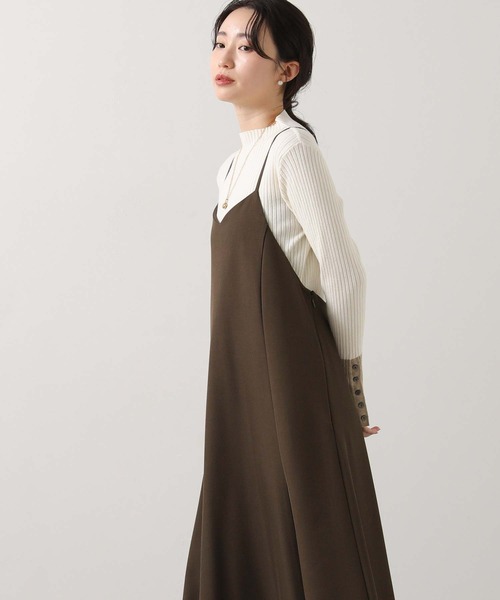 Gready Brilliant（グレディブリリアン）の「パネルフレアキャミワンピース（ワンピース・レディース・ブラック/ブラウン・36/38）」の13枚目の写真