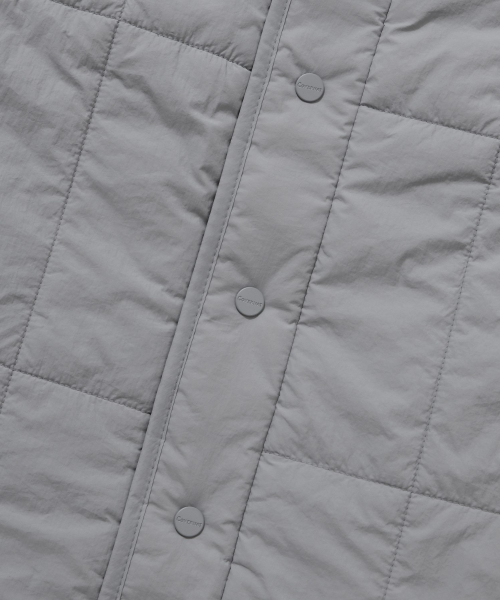 COVERNAT(カバーナット)の「フリースリバーシブルキルティングベストグレー(ダウンベスト・レディース・その他・SMALL/MEDIUM/LARGE/X-LARGE)」の7枚目の写真
