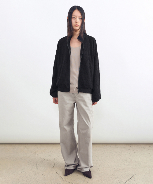 INSILENCE WOMEN（インサイレンスウーマン）の「ストレートカラー デニム ASH BEIGE（デニムパンツ・レディース・その他・SMALL/LARGE）」の2枚目の写真
