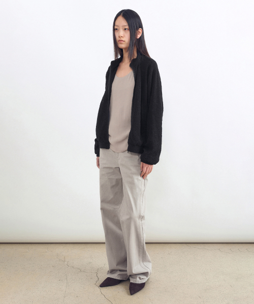 INSILENCE WOMEN（インサイレンスウーマン）の「ストレートカラー デニム ASH BEIGE（デニムパンツ・レディース・その他・SMALL/LARGE）」の3枚目の写真