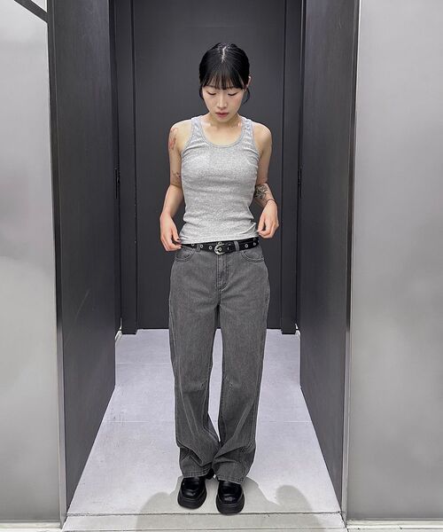 INSILENCE WOMEN（インサイレンスウーマン）の「ストレートカラー デニム ASH BEIGE（デニムパンツ・レディース・その他・SMALL/LARGE）」の9枚目の写真
