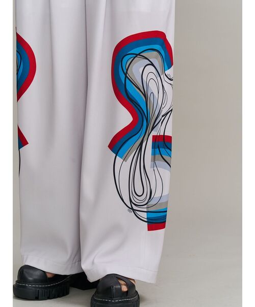 UN3D.（アンスリード）の「STRATUM LAYER PT【セットアップ着用可能】 / ストレイタムレイヤーパンツ（その他パンツ・レディース・ホワイト/ブラック・36/38）」の20枚目の写真