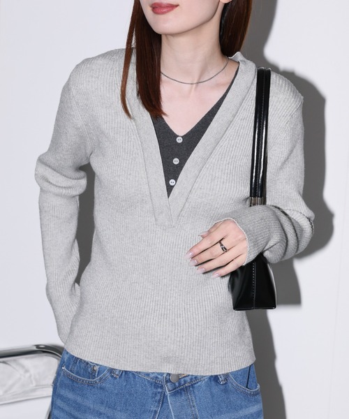 sakishimatokyo(サキシマトーキョー)の「レイヤード配色リブニットトップス(ニット/セーター・レディース・グレー/オートミール/ネイビー・FREE)」の3枚目の写真