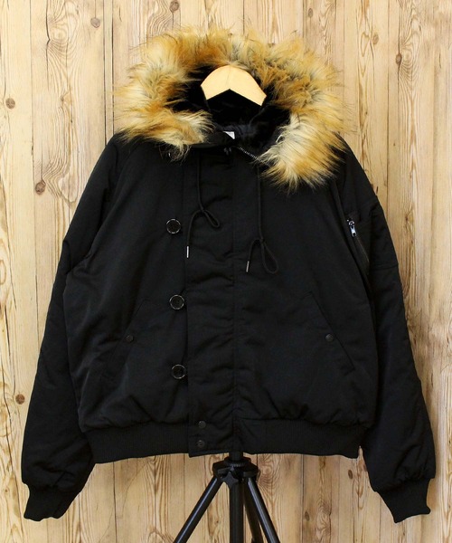 TopIsm(トップイズム)の「撥水加工 N2Bタイプ 中綿ジャケット(ミリタリージャケット・メンズ・ブラック/カーキ・M/XL/L)」の1枚目の写真