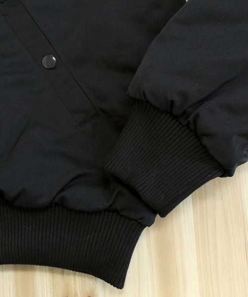 TopIsm(トップイズム)の「撥水加工 N2Bタイプ 中綿ジャケット(ミリタリージャケット・メンズ・ブラック/カーキ・M/XL/L)」の12枚目の写真