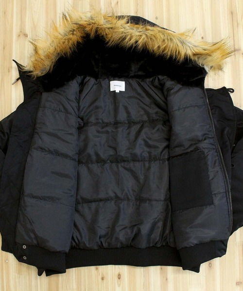 TopIsm(トップイズム)の「撥水加工 N2Bタイプ 中綿ジャケット(ミリタリージャケット・メンズ・ブラック/カーキ・M/XL/L)」の15枚目の写真