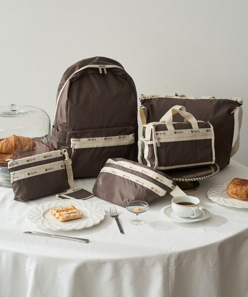 FREAK'S STORE（フリークスストア）の「LeSportsac × FREAK'S STORE/レスポートサック 別注 HERITAGE BELT BAG/ヘリテージ ベルトバッグ/ボディバッグ（ボディバッグ/ウエストポーチ・レディース・ブラウン/ブラック・ONE SIZE）」の16枚目の写真