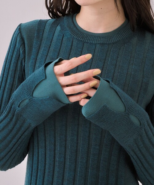 UNITED TOKYO（ユナイテッドトウキョウ）の「リップルレイヤーニット｜ウォッシャブル/オフィスカジュアル/細見え/春服（ニット/セーター・レディース・グリーン/ブラウン/グレー・FREE）」の11枚目の写真