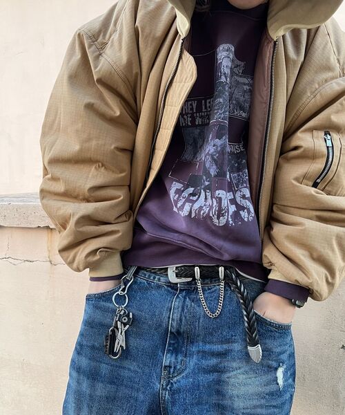 MEA（メア）の「VINTAGE ANIMAL PATCH SWEATSHIRT [PURPLE]（スウェット・レディース・その他・2/3）」の3枚目の写真