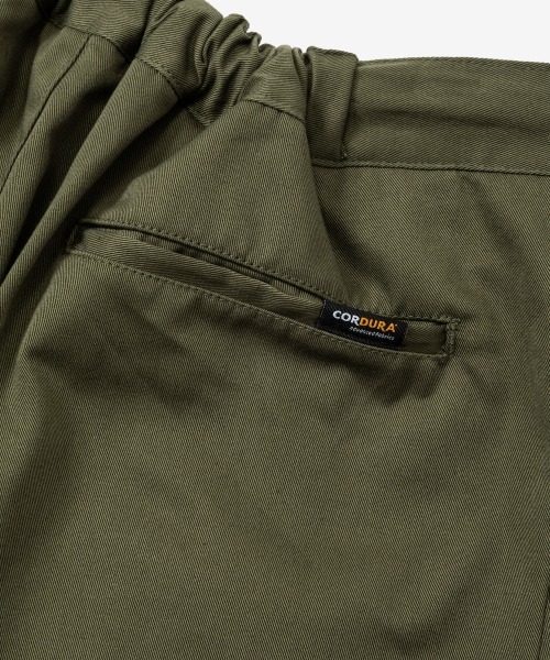 rehacer(レアセル)の「rehacer : Tactical Zip Morph Pants / タクティカル ジップ モーフ パ ンツ(チノパンツ・メンズ・ブラック/オリーブ・SMALL/LARGE/MEDIUM)」の6枚目の写真