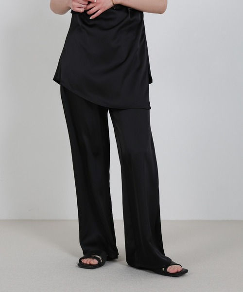 select MOCA（セレクトモカ）の「ストレートイージーサテンパンツ【セットアップ対応】（その他パンツ・レディース・ブラウン/ブラック/アイボリー・LARGE/MEDIUM）」の3枚目の写真