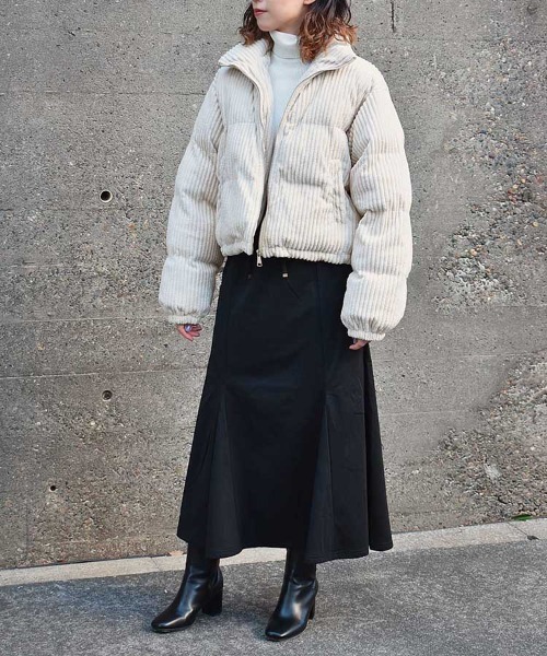 Bleu Bleuet(ブルーブルーエ)の「裏起毛カットツイルマーメイドスカート(スカート・レディース・ブラウン/キャメル/ブラック・FREE)」の11枚目の写真