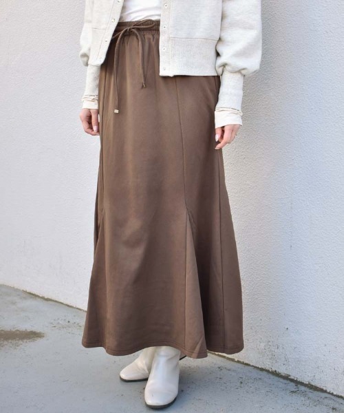 Bleu Bleuet(ブルーブルーエ)の「裏起毛カットツイルマーメイドスカート(スカート・レディース・ブラウン/キャメル/ブラック・FREE)」の19枚目の写真
