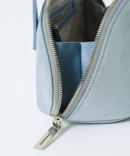 ADD CULUMN（アドカラム）の「【ADD CULUMN】FIGRE BODY BAG（ハンドバッグ・レディース・サックスブルー・フリー）」の9枚目の写真