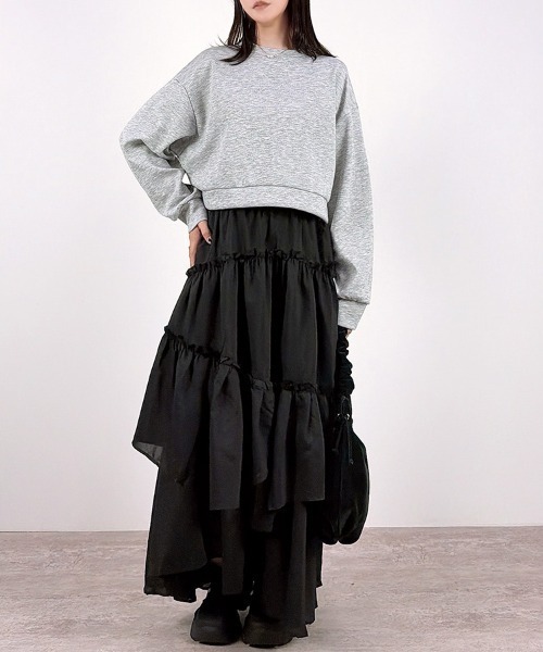 CLOTHY(クロシィ)の「【Allシーズン使えるなめらか軽量素材♪】ショート丈スウェットトップス(セットアップ可)(スウェット・レディース・オフホワイト/ライトグレー/グレー/ブラック・LARGE/MEDIUM)」の18枚目の写真