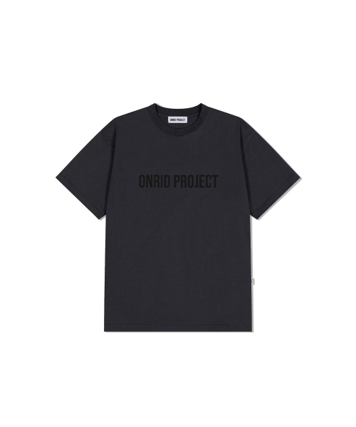 ONRIDPROJECT(オンリードプロジェクト)の「ビッグロゴTシャツ - チャコール(Tシャツ/カットソー・メンズ・その他・FREE)」の2枚目の写真